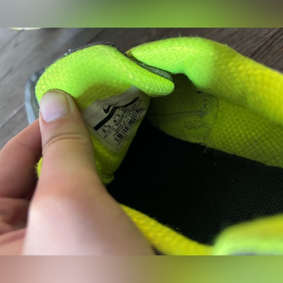 Nike Men’s Air Relentless 6 Cool Grey/ Volt Running 843836-003 Size 9.5 - Picture 6 of 6